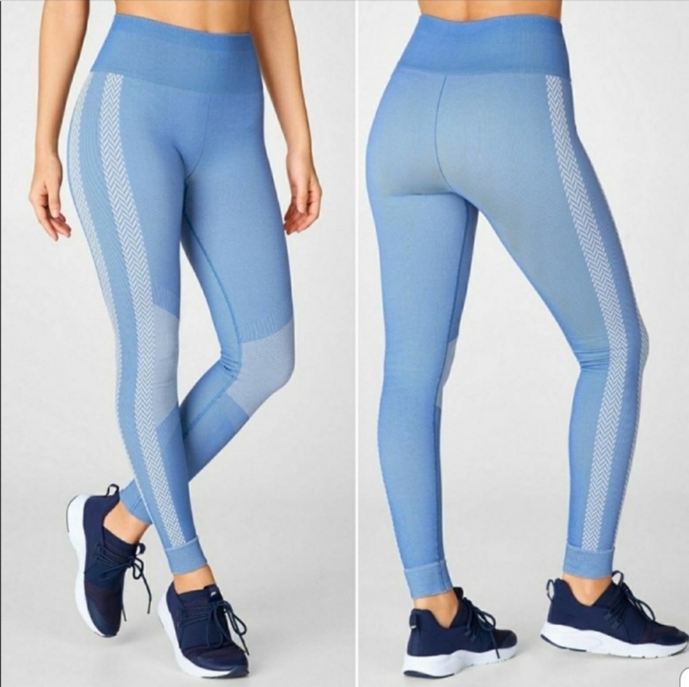 NEW Fabletics Blue Seamless High Waisted Leggings XS